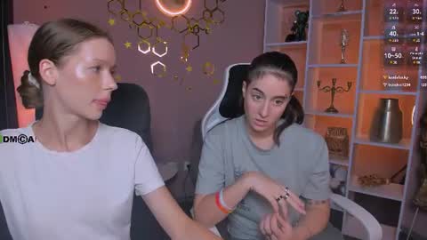 khloebeauty online show from August 10, 2:29 pm