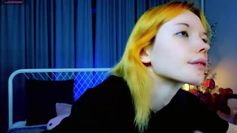 Kira online show from August 4, 11:57 pm