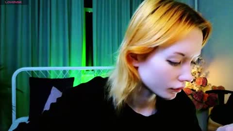 Kira online show from August 5, 11:36 pm