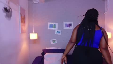 Kiara online show from August 7, 8:20 pm