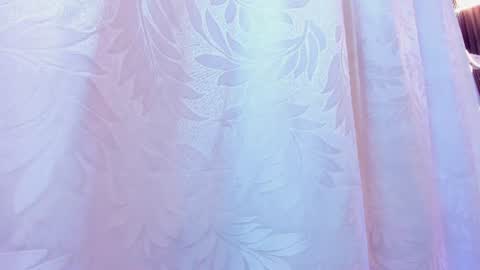 KIARA  online show from August 14, 7:34 am