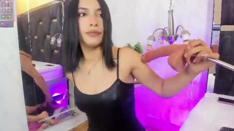 Kiara online show from August 15, 3:38 pm