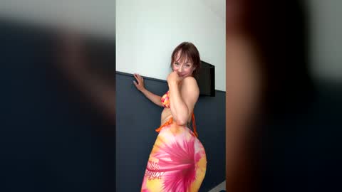kiaraedwards online show from April 26, 5:14 am