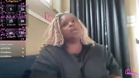 KiaraSugars online show from July 16, 2:29 pm