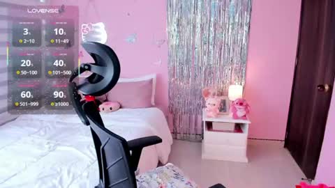 Kiarielle online show from August 8, 6:30 pm