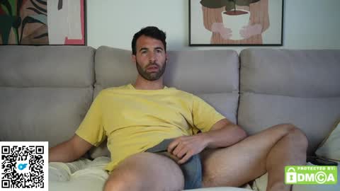 Hello I am Manu welcome to my room  online show from April 20, 6:02 pm