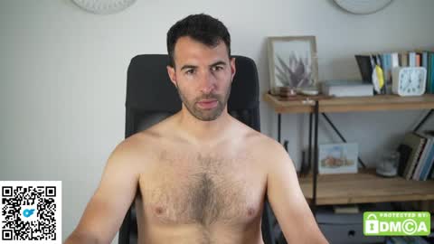 Hello I am Manu welcome to my room  online show from May 12, 8:14 am
