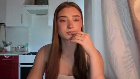 Cou cou my name is Sofi  Lets hit 10 Thumbs Up together   online show from June 15, 2:15 pm