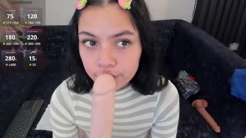 Kiki online show from August 4, 2:47 pm