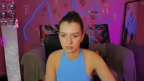 kiki_swan online show from August 6, 6:01 am