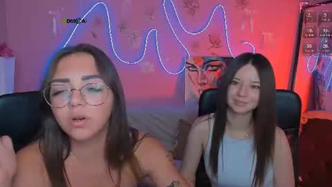 kiki_swan online show from August 13, 5:38 pm