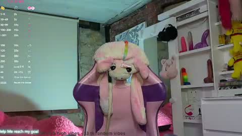 kiki online show from August 15, 2:37 am