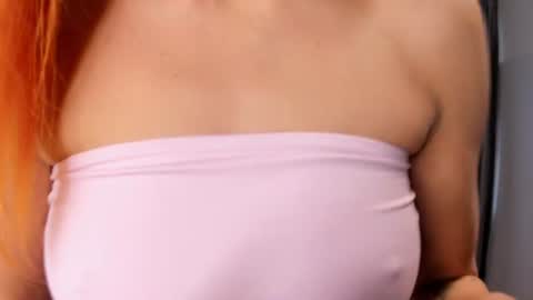 KikkoLee online show from July 22, 2:08 pm
