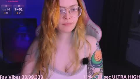Ella online show from March 9, 11:23 pm