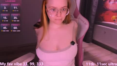 Ella online show from July 10, 7:08 pm