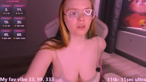 Ella online show from July 10, 8:14 pm