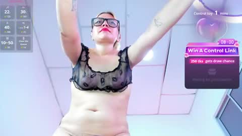kilye_jackson online show from August 4, 3:58 am