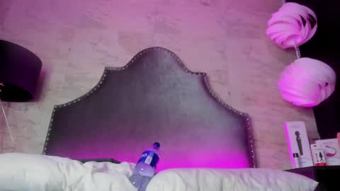 cherry  online show from May 14, 5:18 am