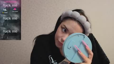 kim_brownie online show from July 25, 2:15 am