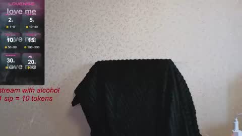 kim_brownie online show from August 7, 8:58 am