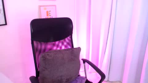 Kimberly online show from August 5, 12:58 pm