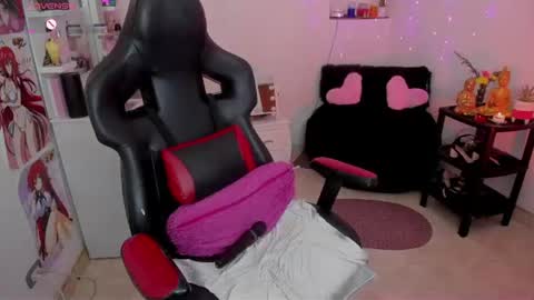 kimlatina online show from July 28, 4:51 am
