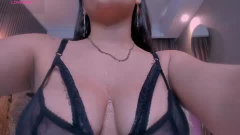 Kim online show from August 4, 2:14 pm