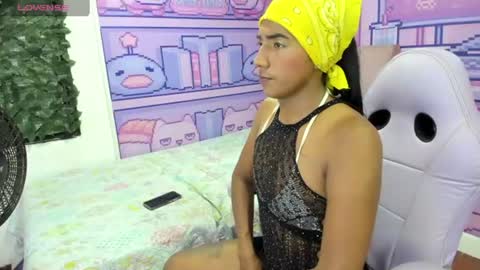 kim online show from August 9, 8:04 am
