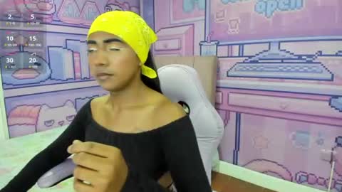 kim online show from August 11, 3:30 am