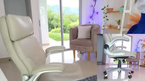 Melissa online show from July 24, 6:33 pm