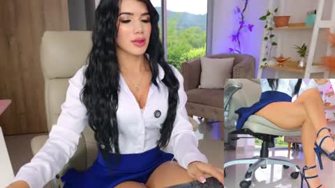 Melissa online show from July 24, 8:23 pm