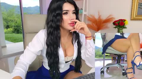 Melissa online show from July 24, 9:29 pm