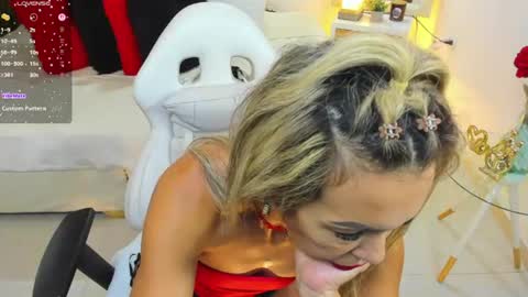 Kimberly  online show from August 15, 3:38 pm