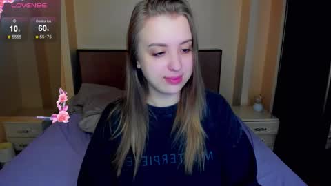 kimberly_mm online show from April 19, 4:28 pm
