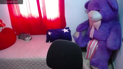 Kim online show from May 29, 6:21 pm