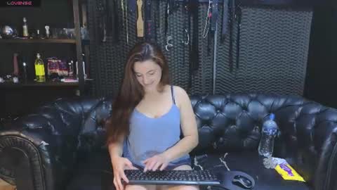  KIMBERLY SWAN  online show from August 6, 7:02 pm