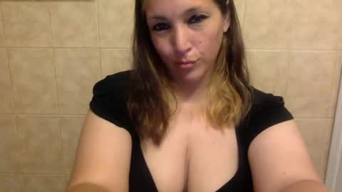 KimberlyLynn online show from August 2, 10:44 am