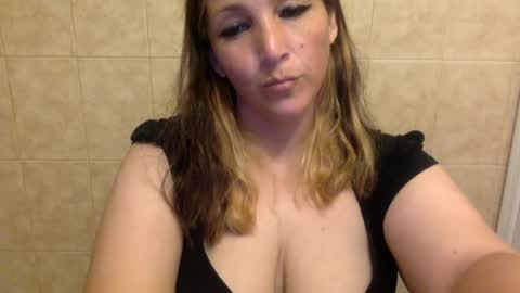 KimberlyLynn online show from August 2, 1:18 pm