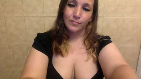 KimberlyLynn online show from August 12, 4:31 pm