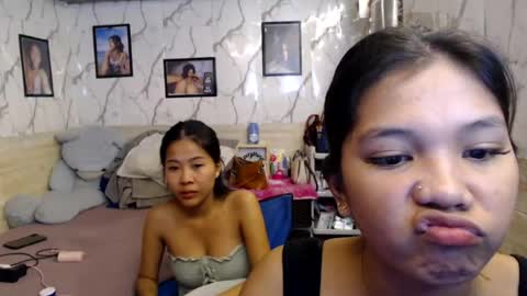 kimchuueee online show from August 8, 2:50 pm