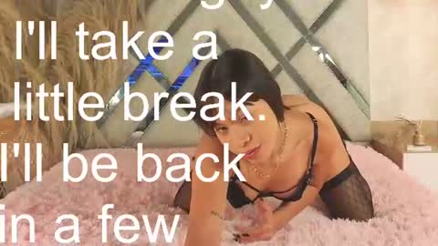 kimhilton online show from August 8, 8:03 am