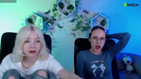 kimi_sky online show from July 29, 11:23 pm