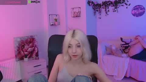 kimi_sky online show from August 1, 11:00 pm
