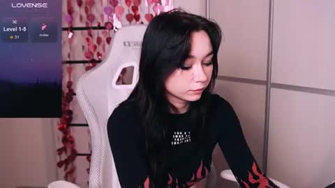 Kimiko online show from July 27, 4:34 pm