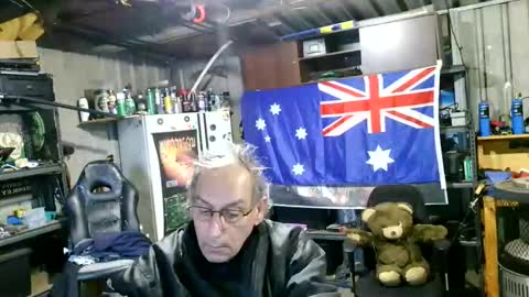 kimintheshed online show from May 31, 8:27 am