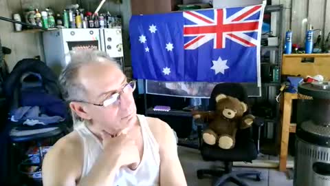 kimintheshed online show from June 7, 3:44 am