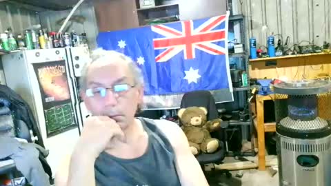 kimintheshed online show from June 21, 7:42 am