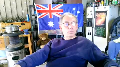kimintheshed online show from August 1, 2:28 am