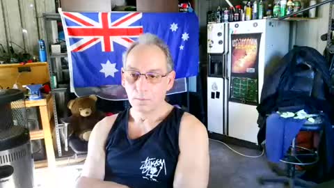 kimintheshed online show from August 16, 6:50 am
