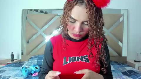 kimm_santos online show from August 13, 11:19 pm